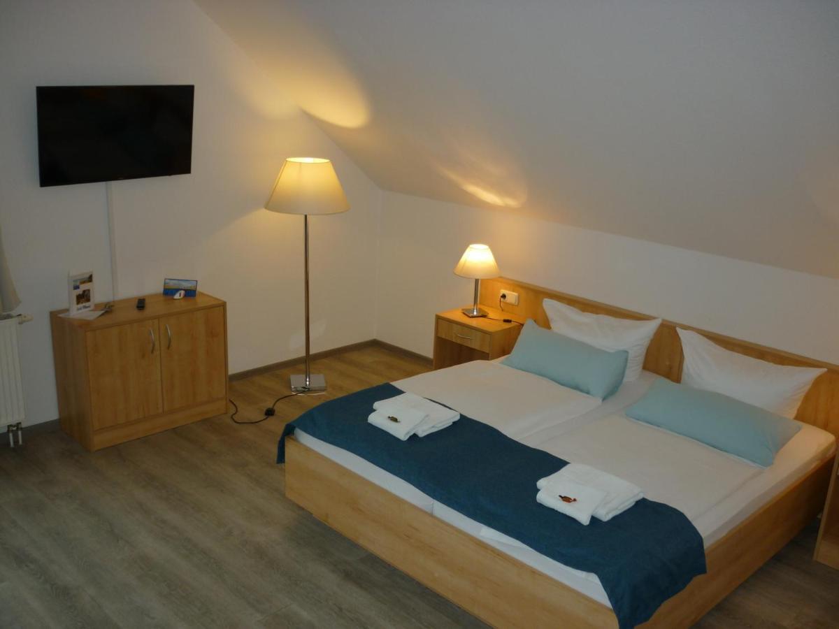 Pension Zum Leuchtturm Bastorf Экстерьер фото