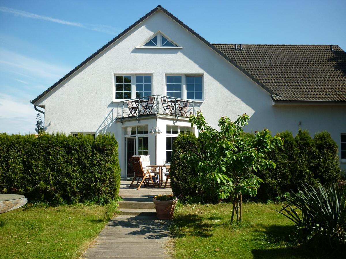 Pension Zum Leuchtturm Bastorf Экстерьер фото