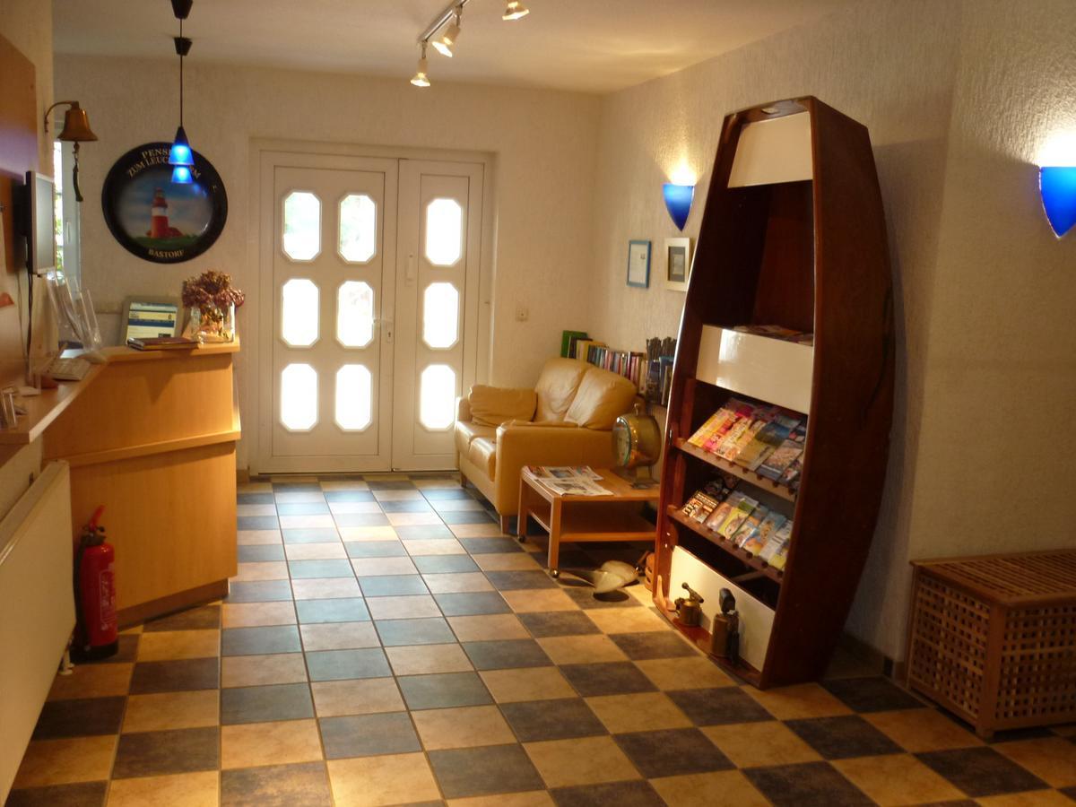 Pension Zum Leuchtturm Bastorf Экстерьер фото