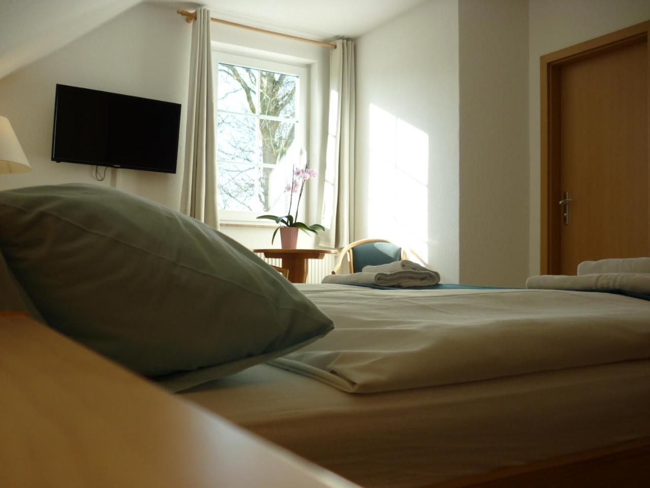 Pension Zum Leuchtturm Bastorf Экстерьер фото